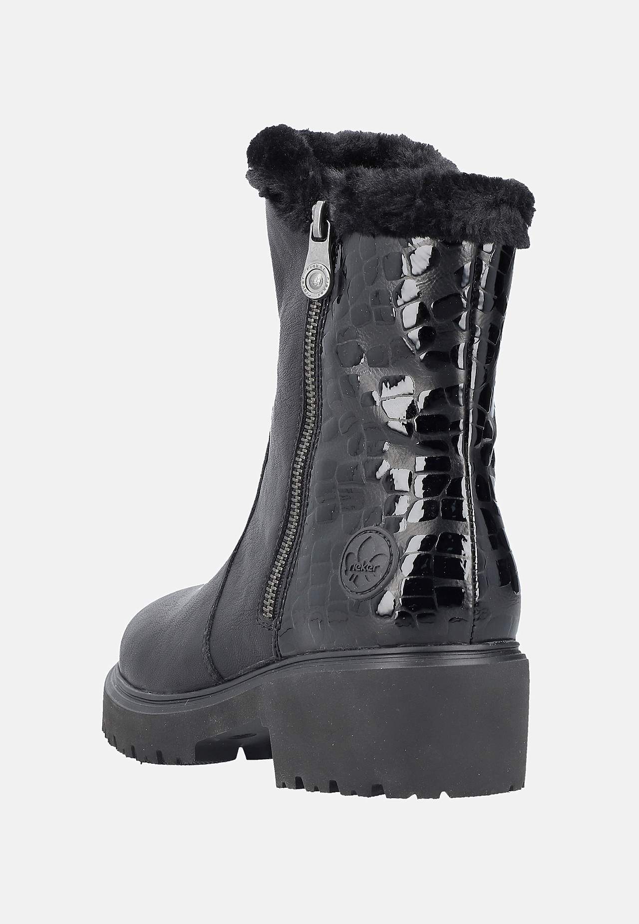 Sooja voodriga saapad lakknahast detailidega