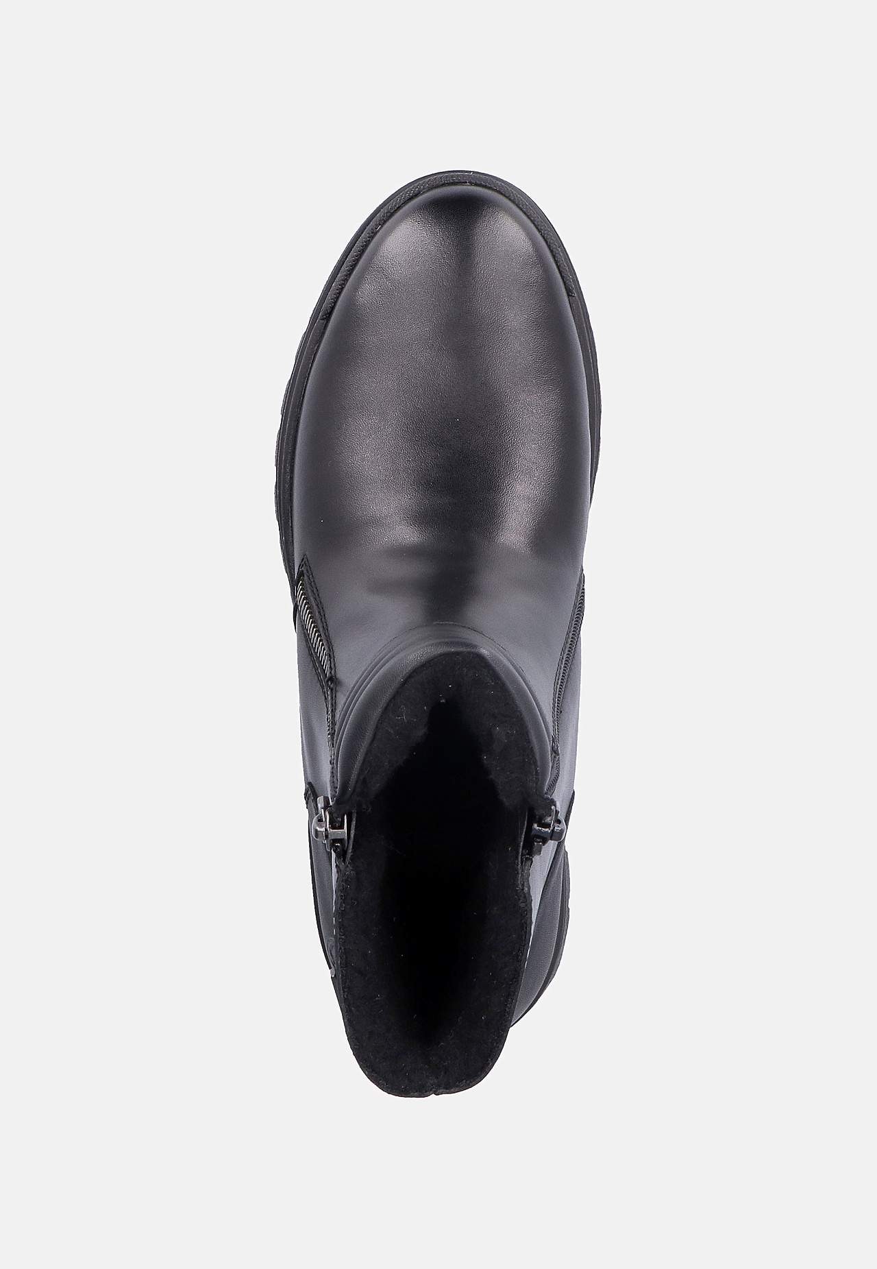 Talvesaapad väljatõmmatavate naastudega