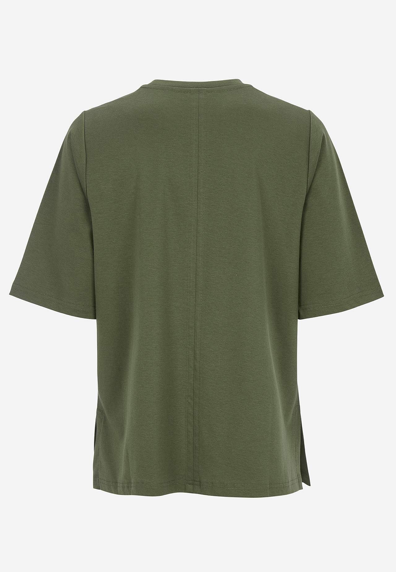 Elastsest kangast T-särk Premium