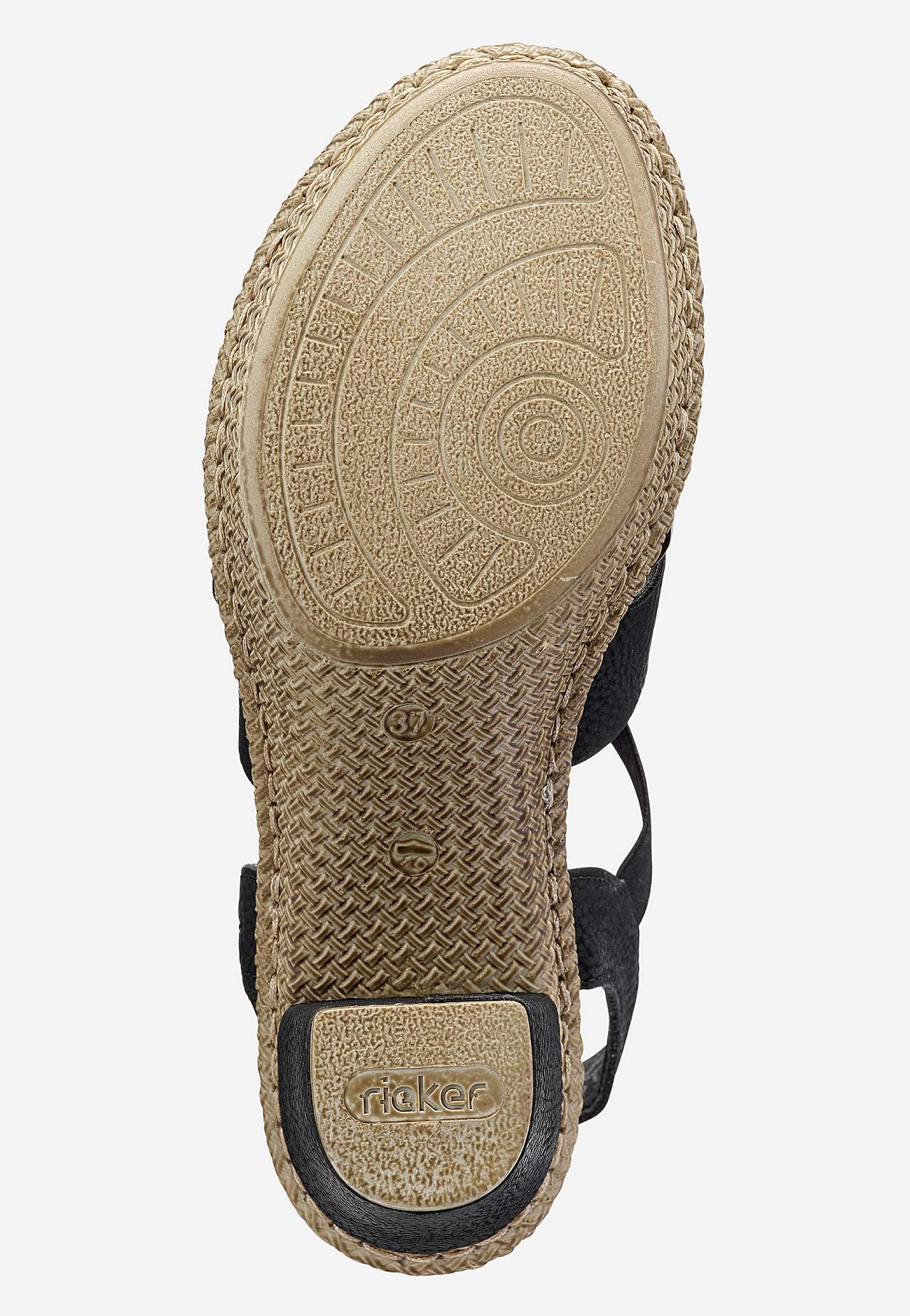 Dekoratiivsete rihmadega sandaalid