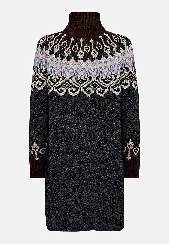 Žakaarmustriga kleit