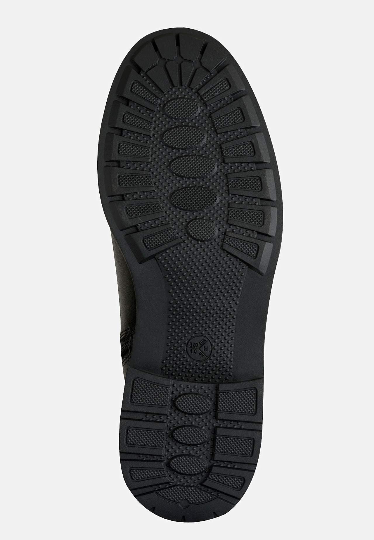 Elastse sääreosaga saapad