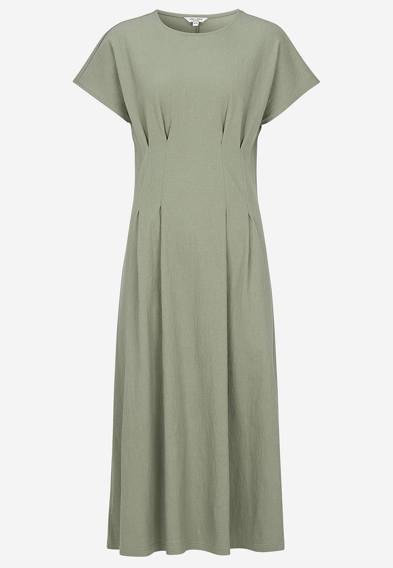 Kortsulisest puuvillasest trikotaažist kleit